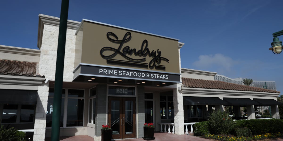 www.landrysseafood.com