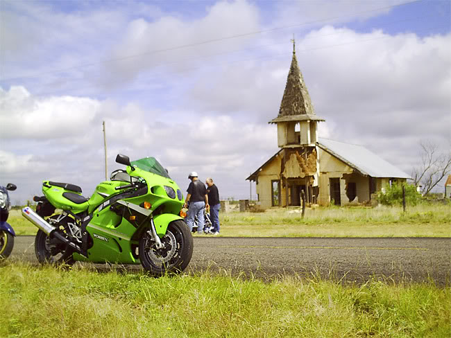 05zx7rattheoldchurch3.jpg