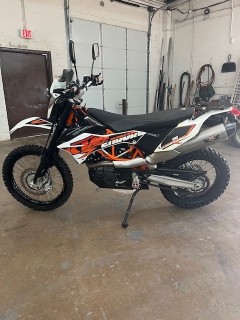 Ktm 690 enduro r 2024 abs dongle