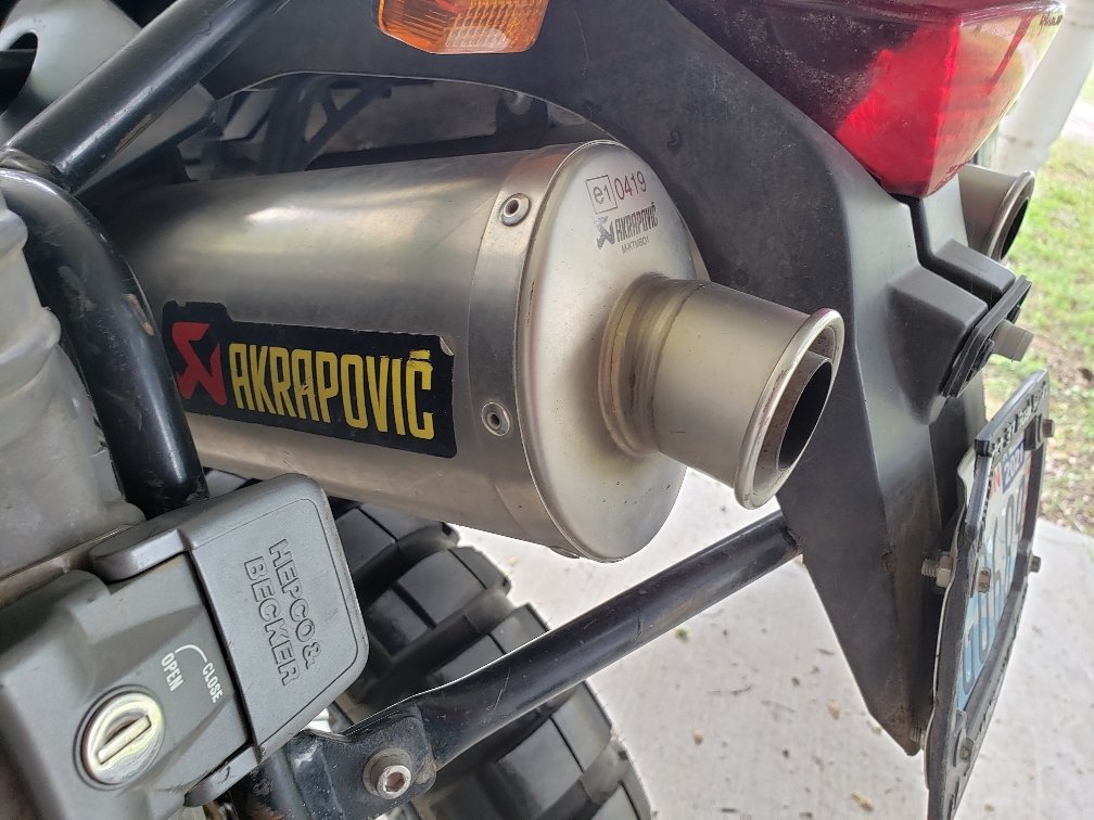 Akrapovic 990 online adventure