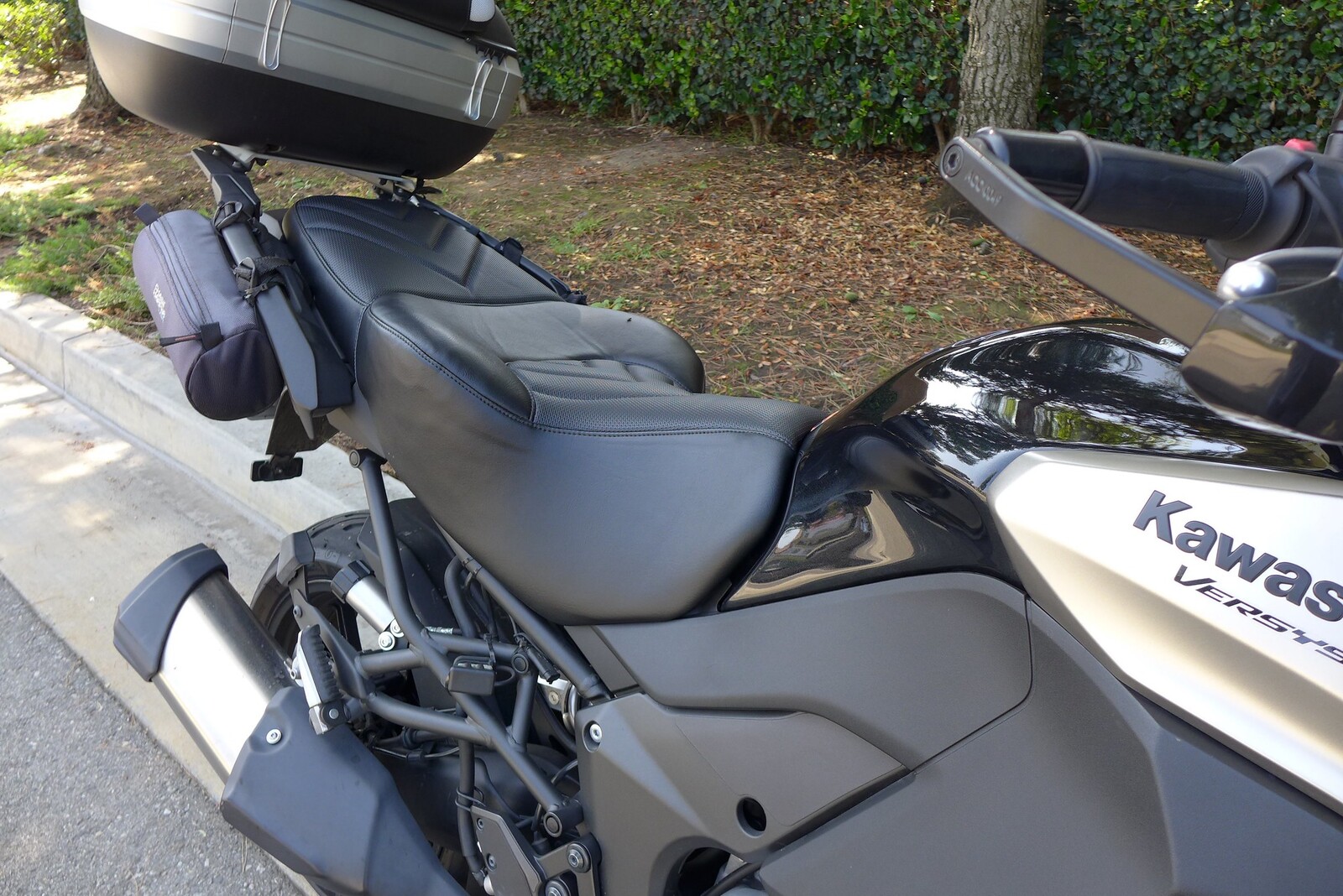 Sheepskin Seat Review - 1000 Miles - Versys - General Discussion - Versys  Forum