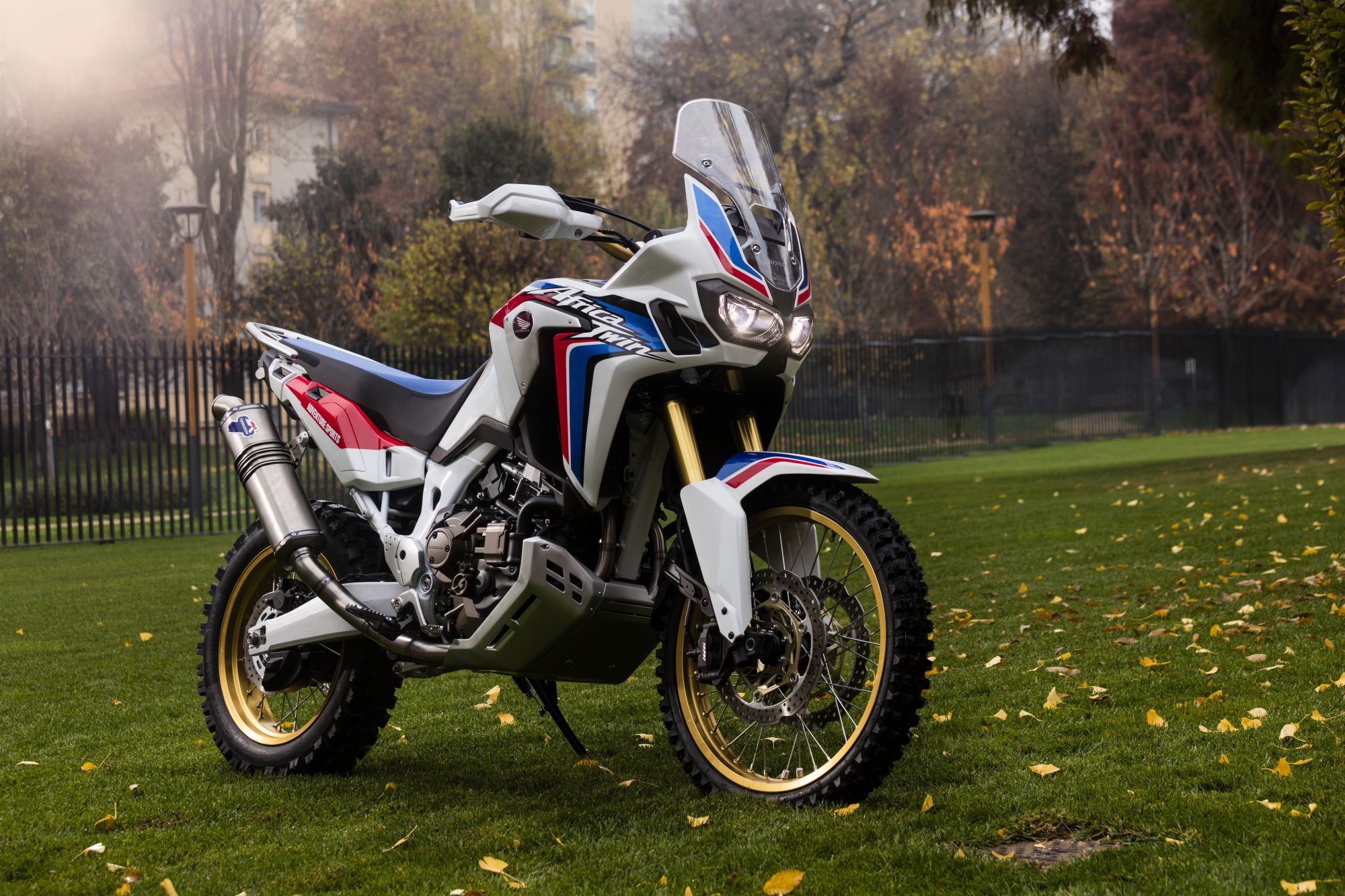 67850_africa_twin_adventure_sports_concept-1-jpg.jpg