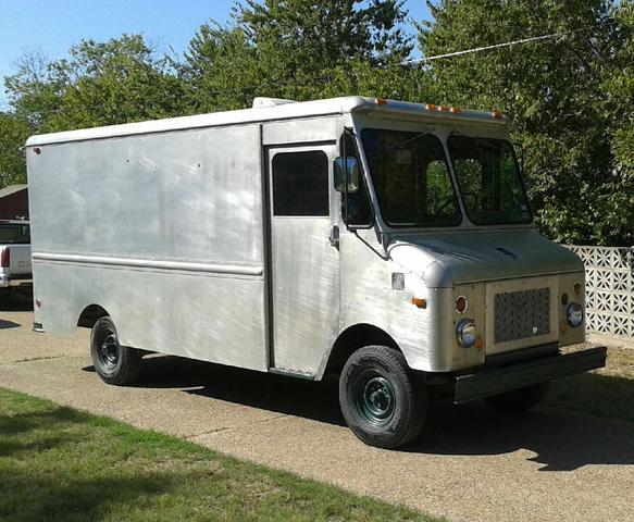 Aluminum sales step van